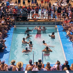 Take us back to the second annual Bucs Cruise ⛴️ 🙌 | Tampa Bay Buccaneers