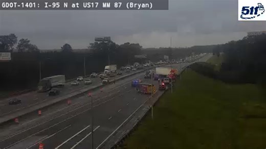 Tractor-trailer crash stops traffic on I-95 in Richmond Hill