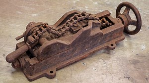 172K views · 2.4K reactions | Antique Chain Vise Restoration 朗 #diy #craft #restoration | Black Beard Projects | Facebook