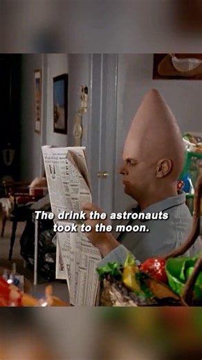 Coneheads/An alien family tries to integrate into life on Earth.