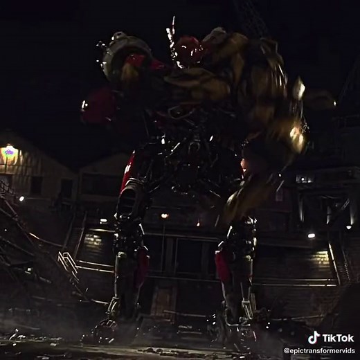 Ngl these fight scenes in bumblebee fere lit af! 🥵 #transformers #bumblebee #fyp #fypシ #trending #edit #blowthisup #mma #fight