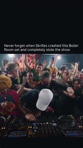 Skrillex CRASHED This Boiler Room Set… And Broke the Internet 🤯🔥