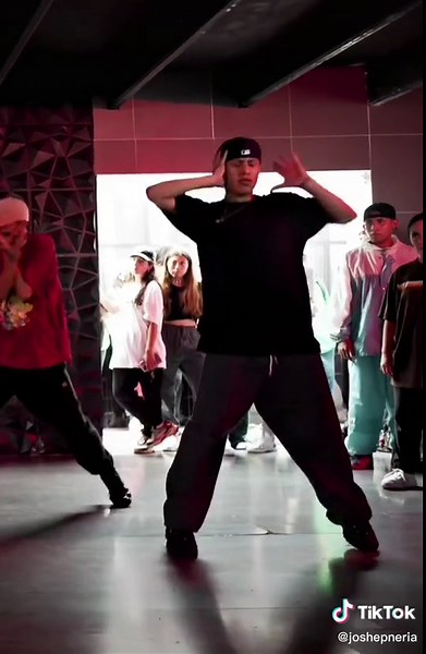 Coreografía de Coconuts: Gritando con Pasión