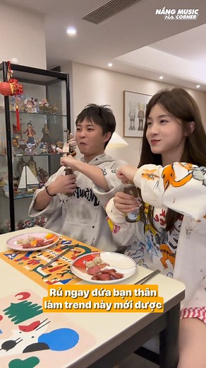 27K views · 154 reactions | Trend này chắc thân lắm mới làm vậy được á  | Nắng Confession | Facebook