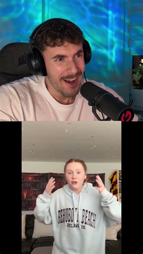 She sings like in the Frozen Movie 🤯 #beatbox #sounds #singing