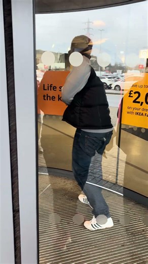 Walking through the revolving doors at IKEA Lakeside ￼