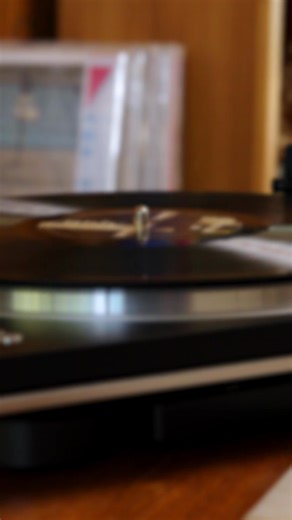 18K views · 381 reactions | 'Ten' from Pearl Jam was released on August 27, 1991. Released almost a month before 'Nevermind,' the album helped usher the MTV generation out of the hair metal era and into an emerging grunge era. | Discogs | Facebook