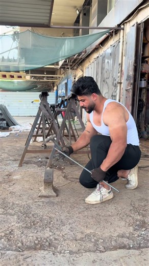 فيديوهات أنشأها احمد الماكنه (@ahamed_makaina) باستخدام الصوت الأصلي - ⁽♔₎┋فُيدِيوو تووڪ ┋: