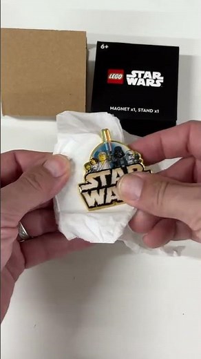 New Star Wars magnet available in the LEGO Insiders Reward center for 2250 insider points
