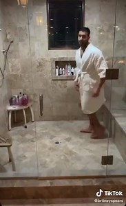 Ok Britney Spears Tik Tok video is AMAZING!!  | i101 | Facebook