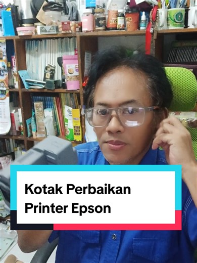 Pakai Printer Epson di belakang ada kotak yang harus di ganti. biar tetap bisa bekerja. beli di keranjang #printerepson #masbambangnet #bingkaimedia #intermedia #wartabengawan