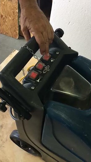 Powr-Flite PFX3 Prowler Self-Contained Carpet Extractor