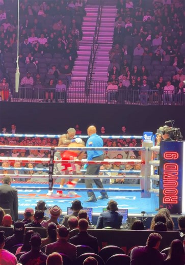 Live Boxing Match: Martin vs. Albright Welterweight Bout
