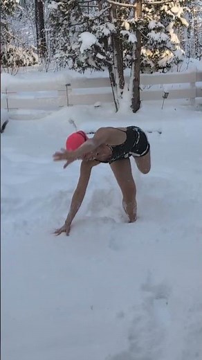 2nd time tumbling (snow) attempt failed #training more #enjoy