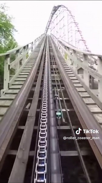 Thunderhawk at Dorney Park #rollercoaster #rollercoasters #coaster #roller #coasters #thrill #thrillrides #disneyworld #disney #disneyland #amusementpark #orlando #amusment #universalstudios #universalstudiosislandsofadventure #orlandoflorida #revenge #matterhorn #goofy #goofyschool #thunder #thunderhawk #thunderhawks #hawk #hawks #wooden #wood #woodenrollercoaster #woodenrollercoasters #woodencoaster #woodencoasters #thunderhawkdorney #dorney #dorneypark #dorneyparkhaunt #dorneyparkwildwaterkin