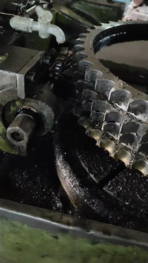 Chain Sprocket #machine #sprockets #process #automobile