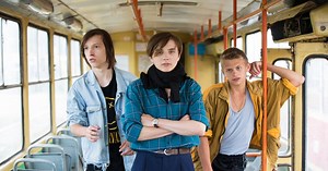 Возвращение в легендарные 90-е: где смотреть все серии "Мир! Дружба! Жвачка!" онлайн