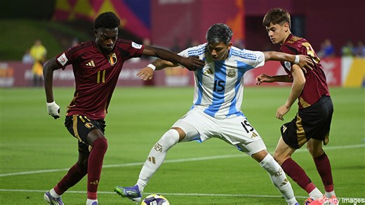 Minuutje na de gelijkmaker heeft Argentinië opnieuw voorsprong te pakken: 3-2