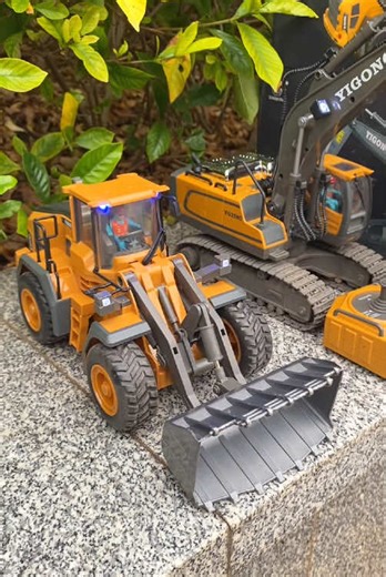Exciting Gift Ideas for Kids: Remote Control Construction Toys