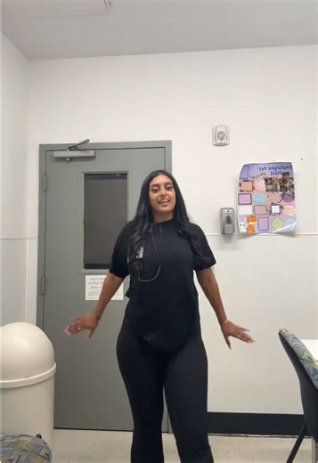 Im backkkkk #walgreens #cashier #pharmacytechnician #18 #fyp | Pharmacy Technician