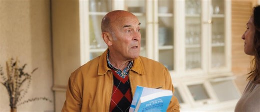 Patrick Paroux (Monsieur Parizot) sur son fils Corto : "Il a voulu être acteur, il a un peu tourné et il était très bien" - TV Grandes chaînes