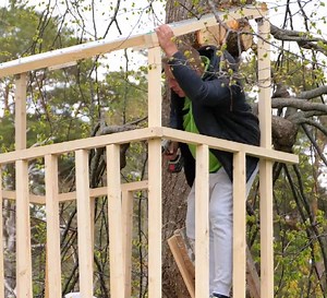 Treehouse Wonderland! How to Build a Fun and Functional Space in the Trees! | 3-Minute Hacks