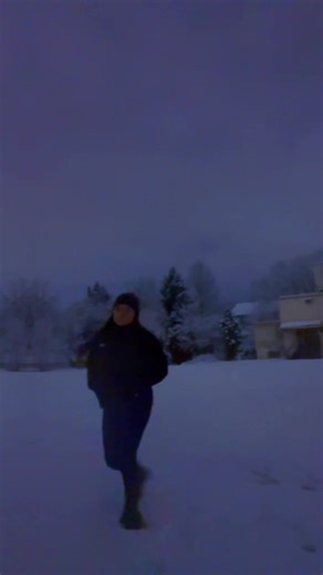 👑BEBSITÄ 🇸🇻💙🪐 (@bbesitha95)’s videos with Quiero paz nada más - NACHO CASTILLO