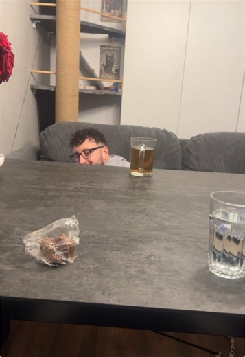 Tinder Prank: Przyjaciel Chłopaka