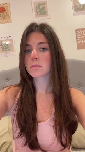 QuillBot Ad: Enhancing Writing with Raika Checker Bot