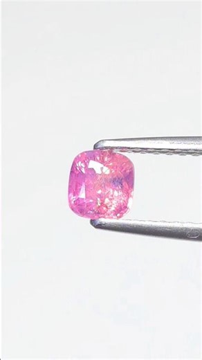 핑크 밀키 사파이어🩷 0.525캐럿 (4.5×4.3×3.3mm) #흐르는보석 #사파이어 #sapphire #サファイア