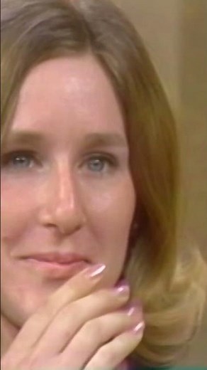 Who wants this retro ‘70s set up in their place today? #ThePriceIsRight