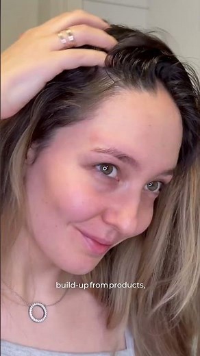 Why your hair stays oily (and how to fix it) 🧴✨ #hairtok #haircare #hair #oilyscalp #haircaretips