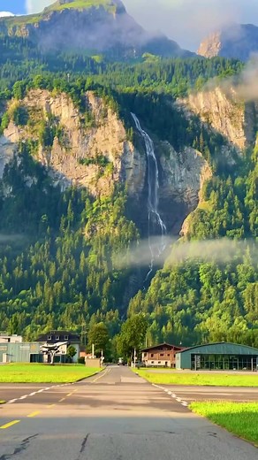Unterbach❤️ #switzerland #mountains #schweiz #swissalps #myswitzerland #nature #inlovewithswitzerland #hiking #swiss #alps #wanderlust #visitswitzerland #travel #jungfrauregion #suisse #landscape #bern #thunersee #naturephotography #blickheimat #grindelwald #lauterbrunnen #interlaken #lake #switzerlandpictures #swissmountains | Switzerland Explore