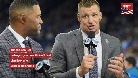 Gronkowski jokes with Brady on Thanksgiving FOX show