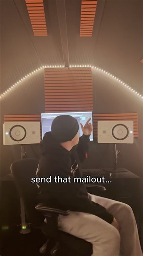 Should I drop this? Lmkkk #ukg #unreleased #leedsfestival