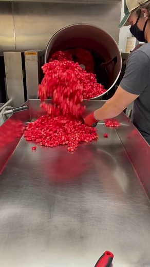 CHERRY POPCORN 🍒 #JuntosImparables #BombPopAwards #AsSceneOnTubi #satisfying #popcorn #fyp #foodontiktok