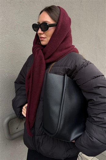 Burgundy Triangle Scarf. Natural Merino Wool Headscarf - Stylish, Warm & Cozy. Knitted Maroon Kerchief. - Etsy