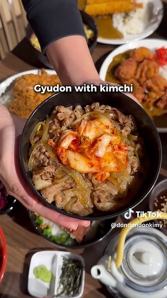 A perfect lunch spot for you! Come try out some Japanese cuisine like Gyudon, Japanese curry rice and many more at DONKI live kitchen! Price starting RM15.90 only 🤤 Each meal is freshly prepared upon customer's order 😋 Delica live kitchen is available at DONKI Lot 10, Mid Valley and NU Sentral only. Product availability and prices may vary per store. #JONETZbyDONDONDONKI #dondondonki #donkimy #Japanese #specialty #livekitchen #delica #japanesecurry #gyudon #bento #affordablelunch #midvalley #l