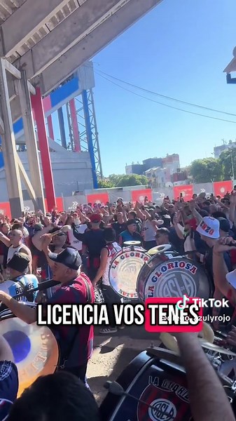 Videos de Azulyrojotodoeldia (@diego_azulyrojo) con “sonido original - Azulyrojotodoeldia”