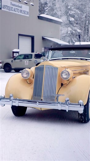 Does a Packard roar or purr?