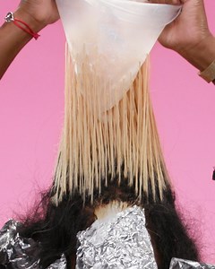 L'highlight cap est la méthode idéale pour avoir des mèche, simple et efficace ! | Re-belle