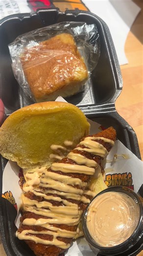 #fyp #birdieshotchicken #viralvideo #bostonfoodies #bostontiktok