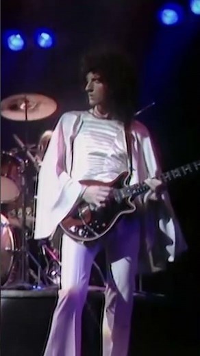 'Son and Daughter' Live at the Hammersmith Odeon, 1975 🇬🇧 #queen #shorts