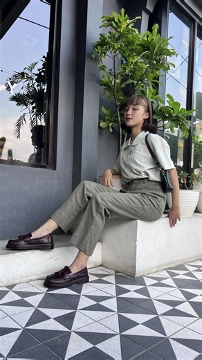 Mix & Match Outfit Inspiration with Maroon Loafers