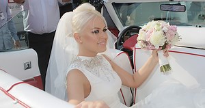 Sotia lui Connect-R striga! Vorbeste despre “propria singuratate”