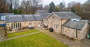 Stunning 250-year-old listed farmhouse up for sale just outside Glasgow