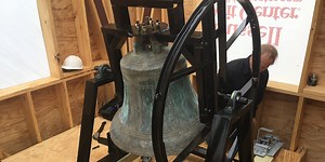 First Presbyterian Church bell returned to its bell tower