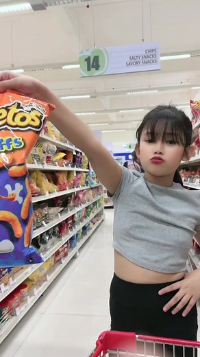 Bilis ko pala magsalita 🤣🤣 #grocery #alesha #muse #fyp #foryoupage #classroomofficer #titainduty #cute