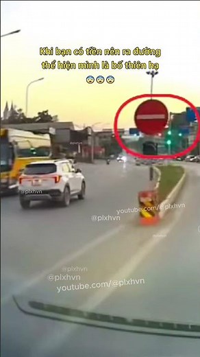 Có tý tiền nên ra đường thể hiện mình là bố thiên hạ 😨 #giaothong #vanhoagiaothong #luatgiaothong