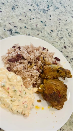 Belizean Sunday Dinner: Traditions and Tastes